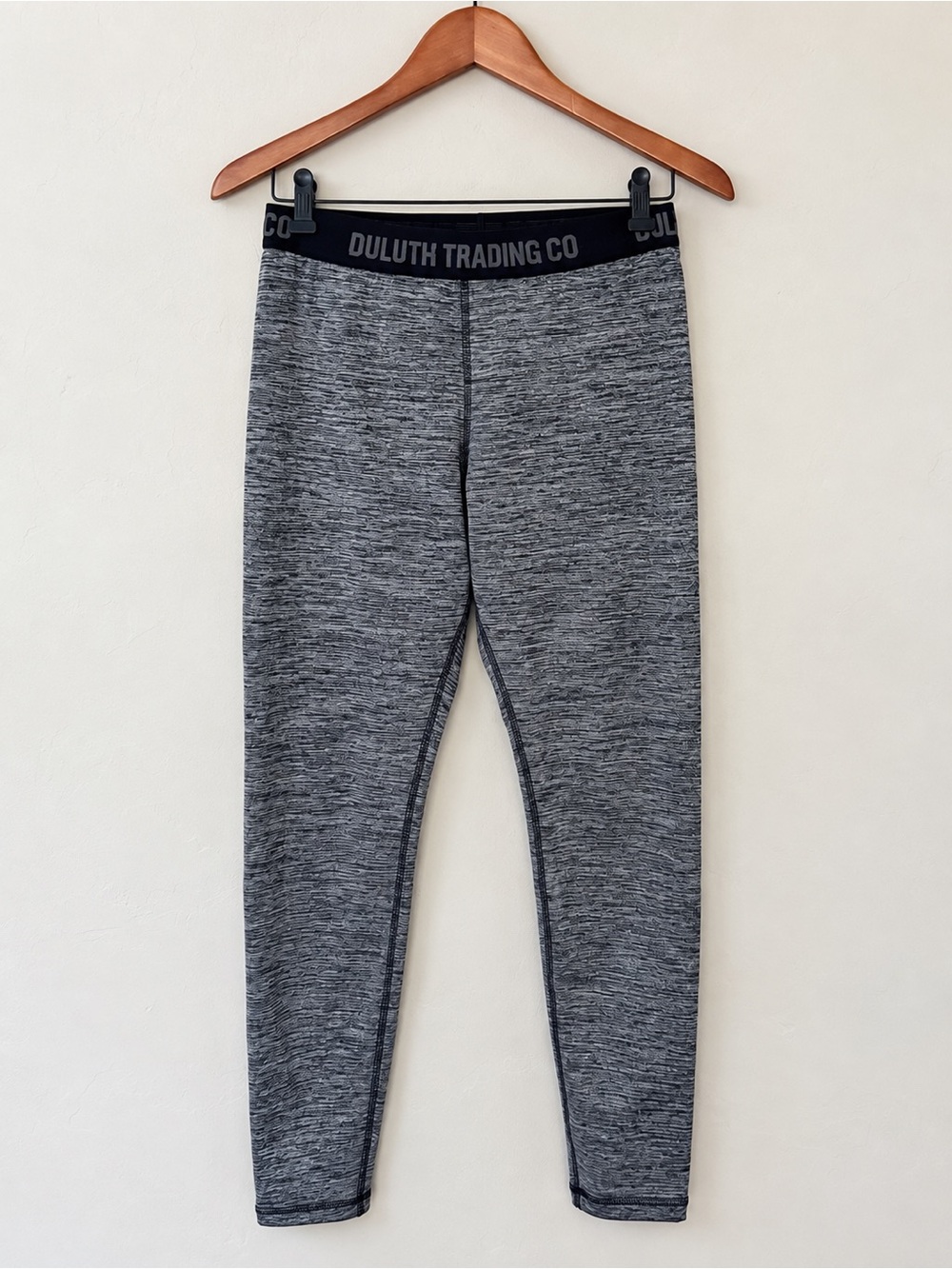 Duluth Trading Co Heather Gray Stretch Athletic Leggings